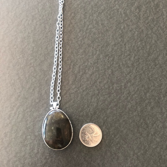 Stella and Dot necklace - Picture 3 of 4